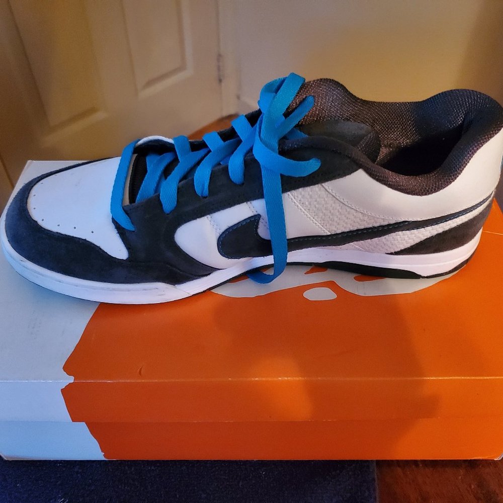 Nike Air Mogan 6.0